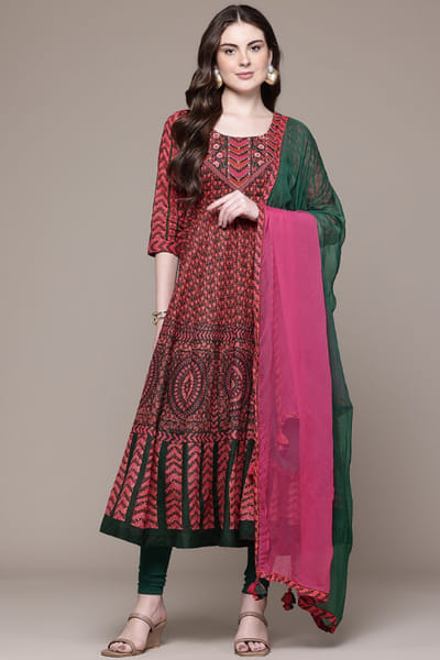 Ritu Kumar Pink-green printed and embroidered kurta set RITUMAY26D245538