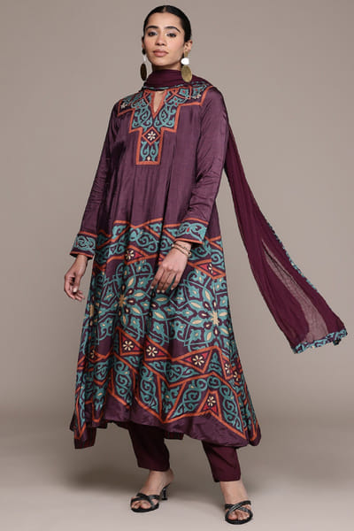 Ritu Kumar Wine printed quilted kurta set RITUMAY26D245543