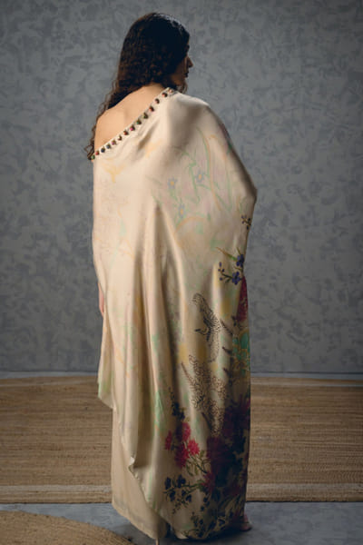 Paulmi & Harsh Ivory printed satin co-ord set PAULAPR26D142605