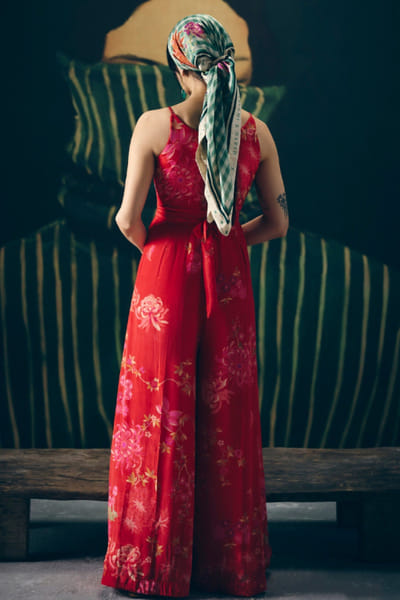 Paulmi & Harsh Red floral printed jumpsuit PAULAPR26D243141