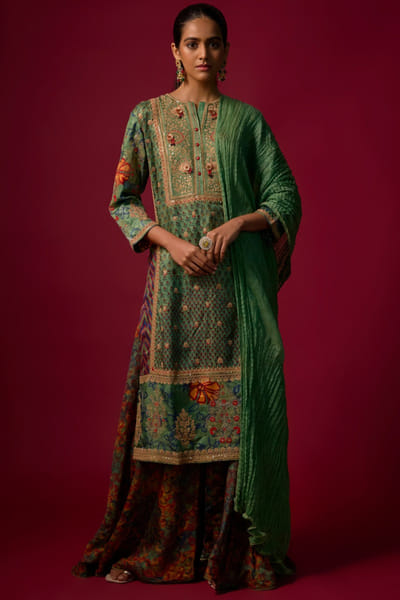 Shraddha Rambia Green dori embroidered kurta set SHRAMAY26D144593