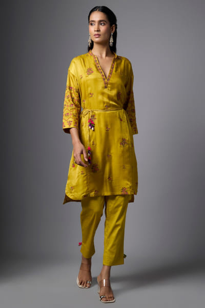Shraddha Rambhia Mustard resham embroidered kurta set SHRAMAY26D244837