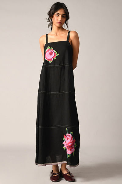 Black rose applique embroidered strappy dress