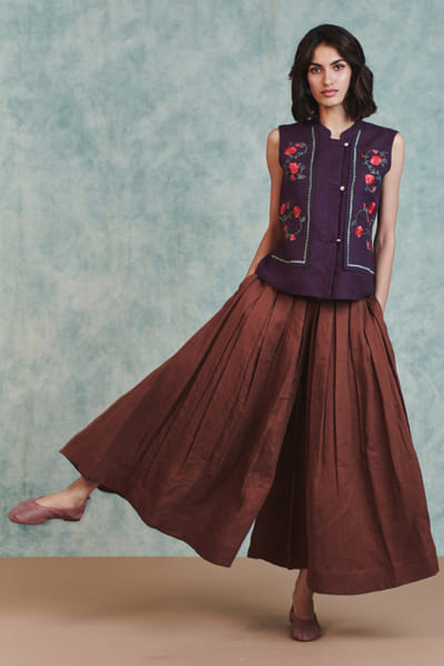 Saphed Chocolate-brown pleated linen pants SAPHAUG26D152232