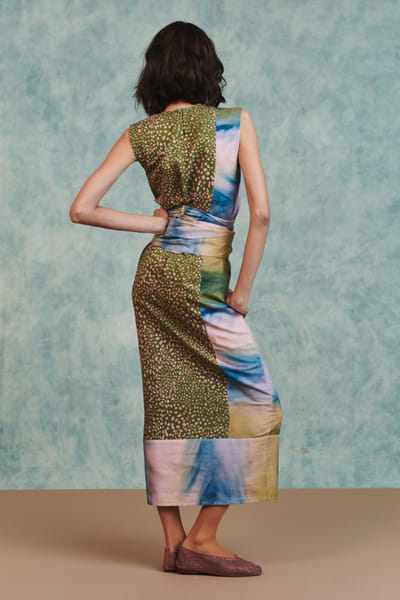 Saphed Green ombre digital printed front-tie dress SAPHAUG26D152217