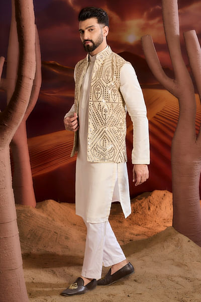 Gold mirror embroidered jacket