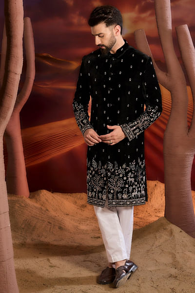 Black flora-fauna embroidered sherwani