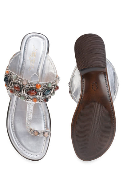5 Elements by Radhika Gupta Silver stone embellished kolhapuri heels 5ELEJUN26D147451