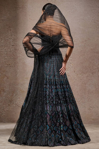 Tarun Tahiliani Black sequin embroidered lehenga set TARJUL25D132648