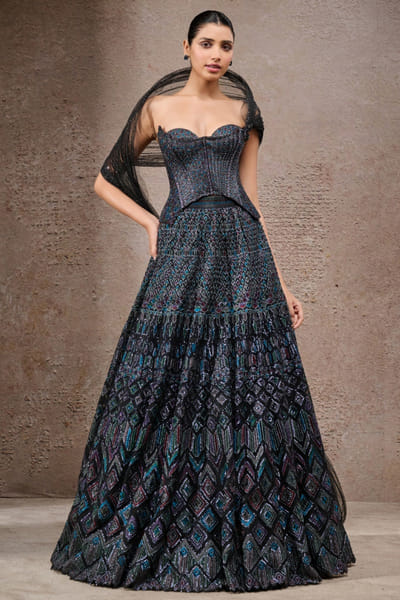 Tarun Tahiliani Black sequin embroidered lehenga set TARJUL25D132648