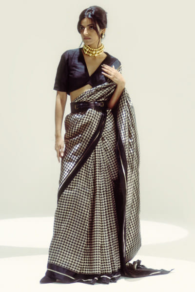 Black houndstooth handwoven zari sari set
