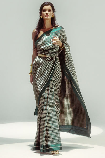 Emerald houndstooth handwoven zari sari set