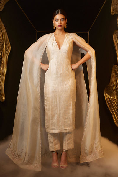Ivory baroque cutwork banarasi kurta set