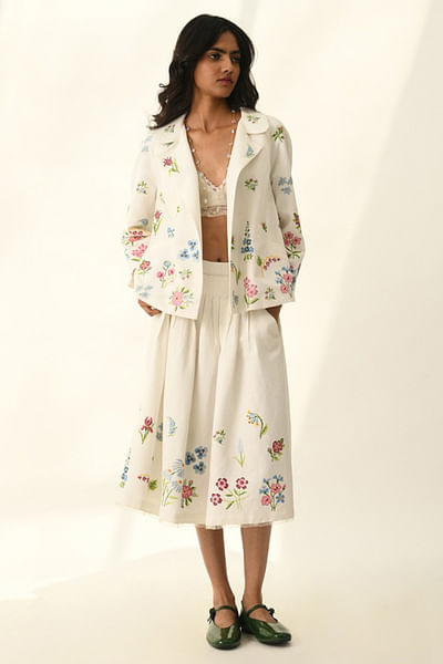 Beige floral embroidered short open jacket