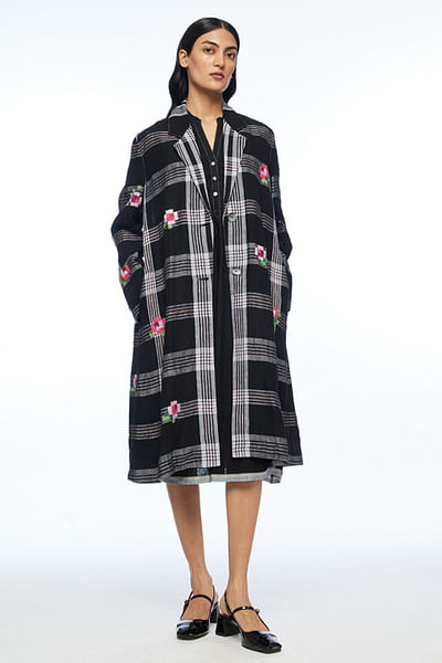 Black checkered - rose appliquéd lapel jacket