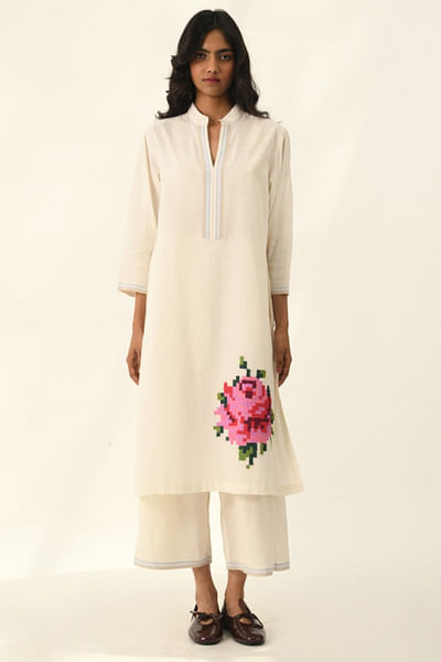 Ivory rose applique embroidered kurta set