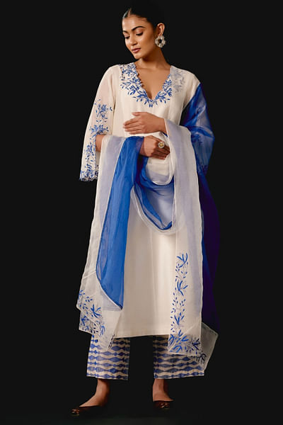 Ivory cutwork kurta set