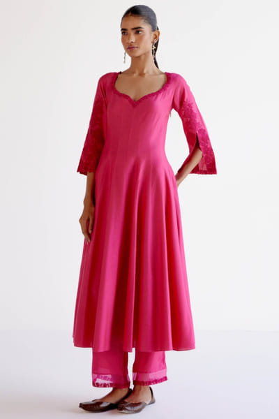 Devnaagri Fuchsia pink embroidered anarkali set DEVAPR25D123429