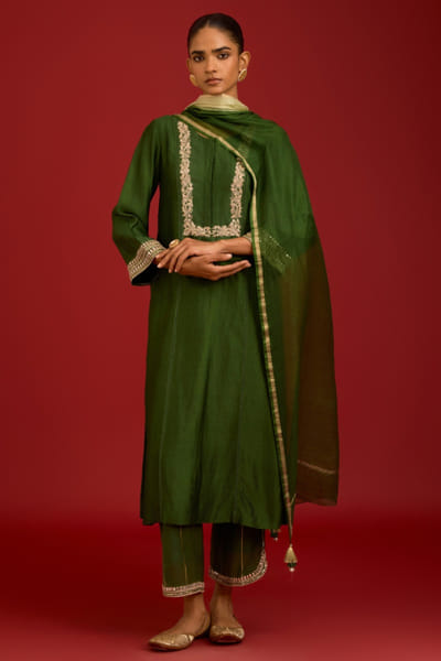 Green mirror and dori embroidered kurta set
