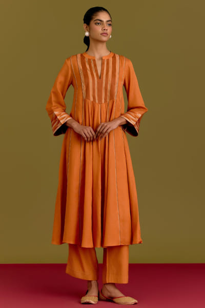 Devnaagri Orange tie-dye cotton silk kurta set DEVNJUN26D146066