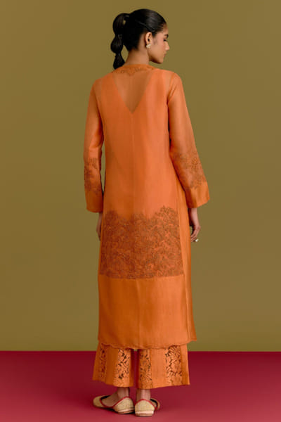 Devnaagri Orange dori embroidered kurta set DEVNJUN26D246662
