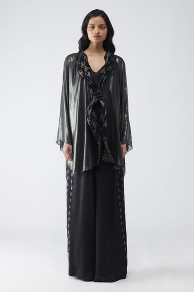 Onyx black banarasi detailed pleated cape set