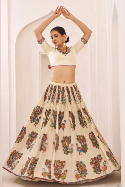 AAMRA BY LAVANYA Ivory pitta embroidered kalamkari lehenga set AAMRJUL26D148759