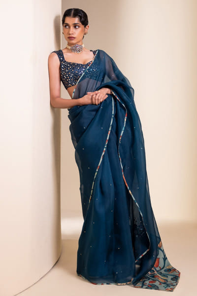 AAMRA BY LAVANYA Blue 3D embroidered kalamkari sari set AAMRJUN26D147269