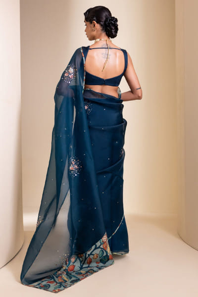 AAMRA BY LAVANYA Blue 3D embroidered kalamkari sari set AAMRJUN26D147269