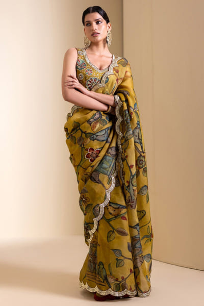 AAMRA BY LAVANYA Ochre yellow embroidered kalamkari sari set AAMRJUN26D147275