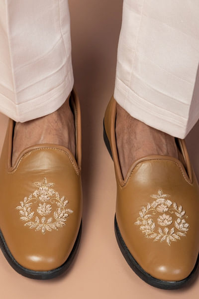 Tan brown zari embroidered shoes