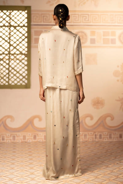 Anuradha Deb Off-white printed hand embroidered skirt set ANURJUL26D149971