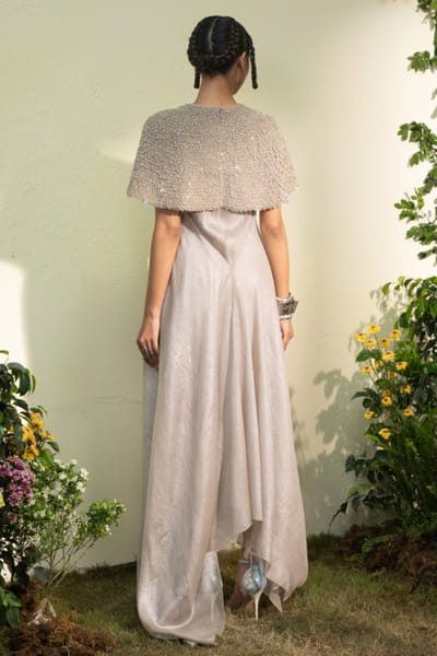 Esha Sethi Thirani Grey 3D embroidered chiffon dress ESHAMAY26D144286