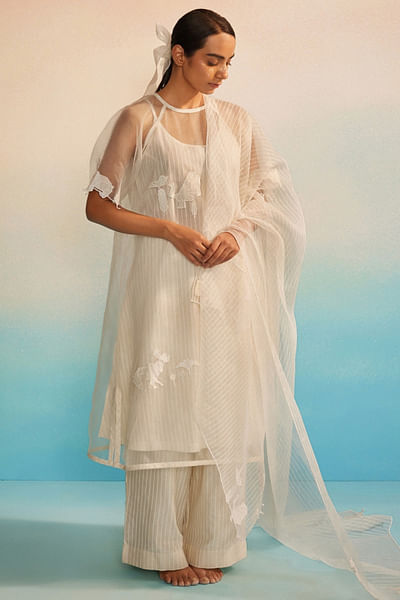 Ivory appliqué and striped sheer dupatta