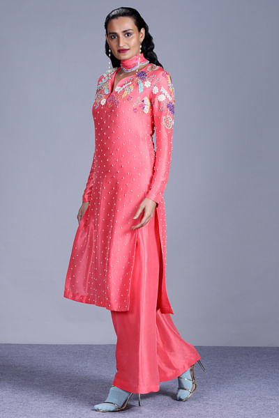 Pink pearl embellished kurta set