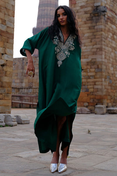 Emerald green zardozi embroidered kaftan