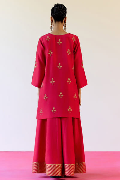 Amisha Kothari Red gota hand embroidered sharara set AMIJAN26D136194