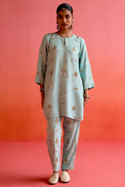 Blue zardozi embroidery kurta set