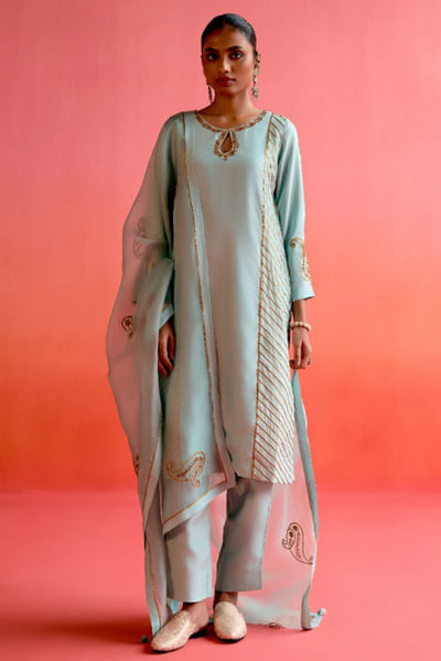 Blue embroidered kurta set