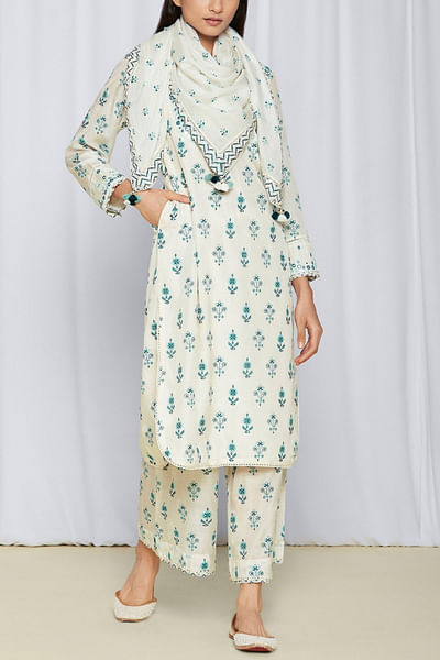 Aqua blue kurta and scarf set