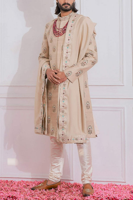 Ankit V Kapoor