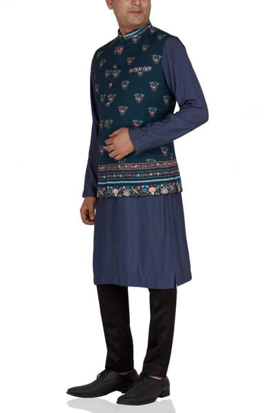 Navy floral bandi set