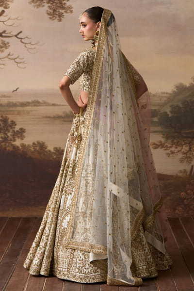 Angad Singh Ivory embroidered lehenga set ANGAJUL26D150514