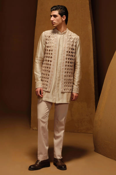 Amaare Grey cutwork Nehru jacket set AMAAAUG26D152828