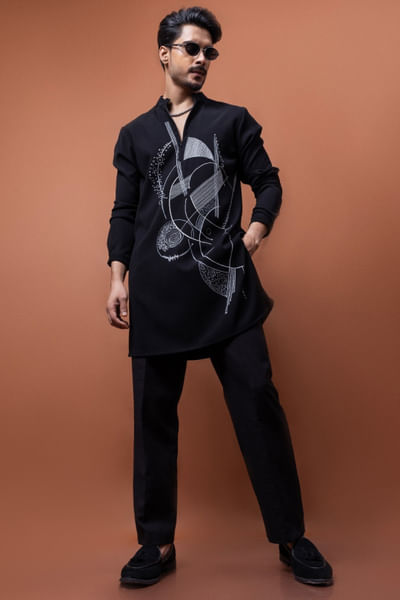 Black abstract embroidered short kurta set