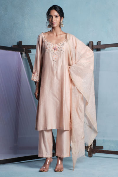 Peach floral embroidered kurta set