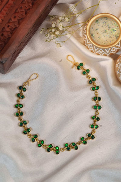 Green kundan embellished sheeshphool