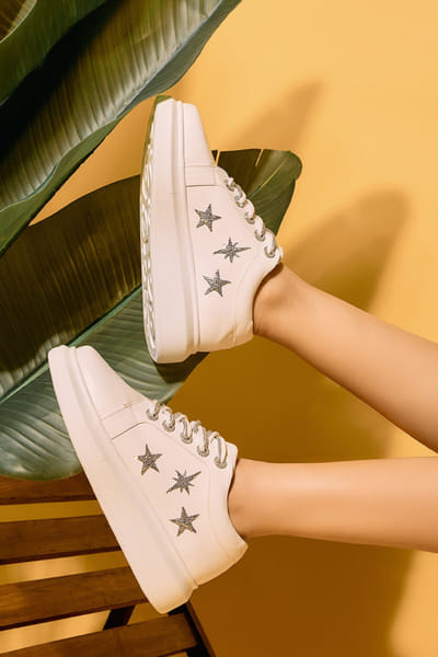 Anaar White diamond embellished star sneakers ANAAJUN26D146884