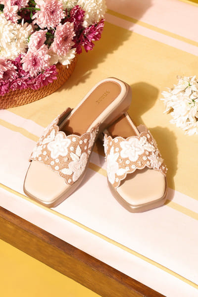 Anaar Brown embellished open-toe sandals ANAAJUN26D146890