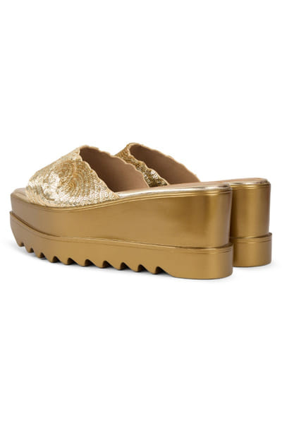 Anaar Gold sequin embellished wedges ANAAJUN26D146895
